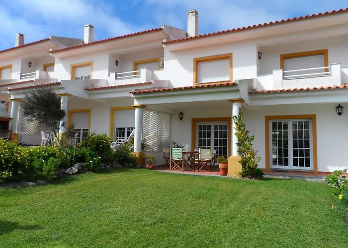 Tatil Evi Golf, Praia, Piscina, Ar Puro Amoreira (Leiria)