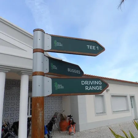 Holiday home Golf, Praia, Piscina, Ar Puro *